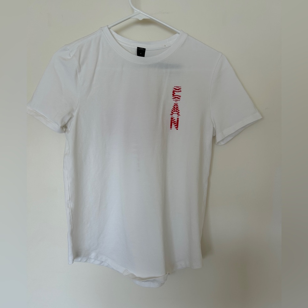 Lululemon love crew short sleeve tshirt size 4 NWOT